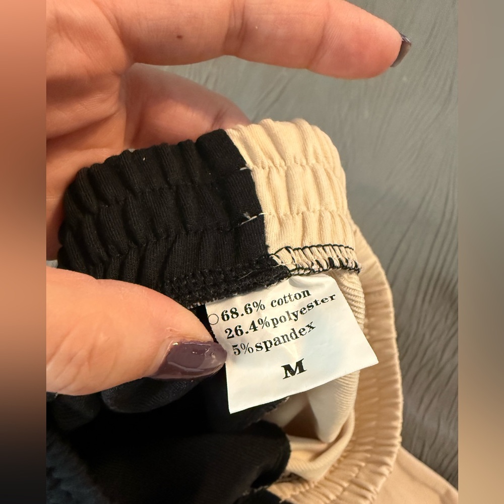 Colorblock Sweatpants - Picture 2 of 2